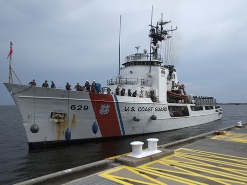 20180605-USCG-Decisive-Arrival at NAS Pensacola